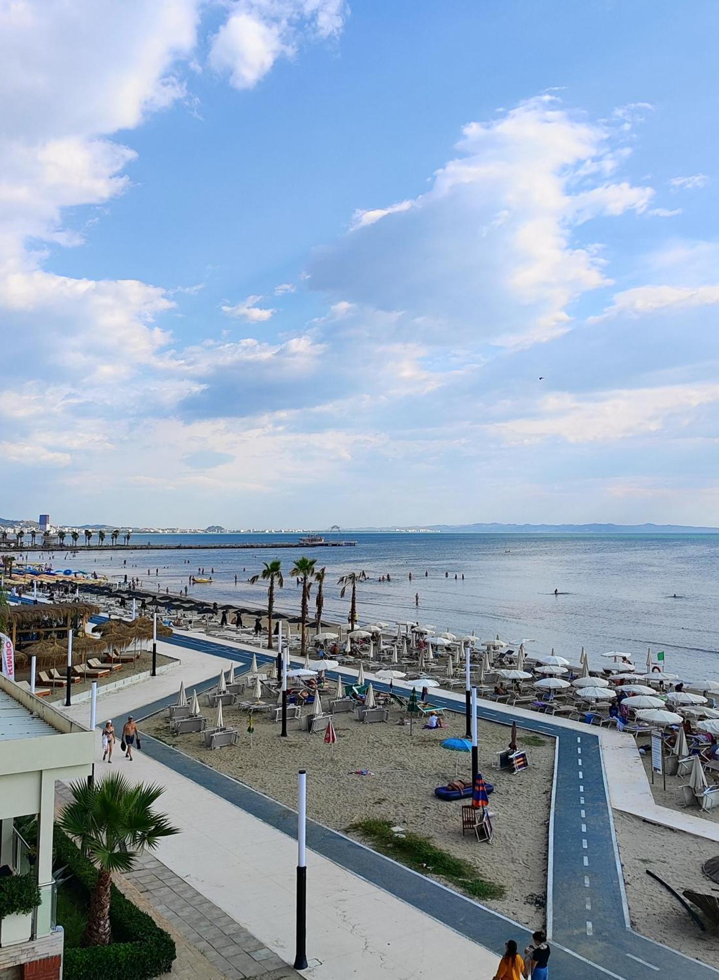 Sandy Blue Sea Дуррес Экстерьер фото